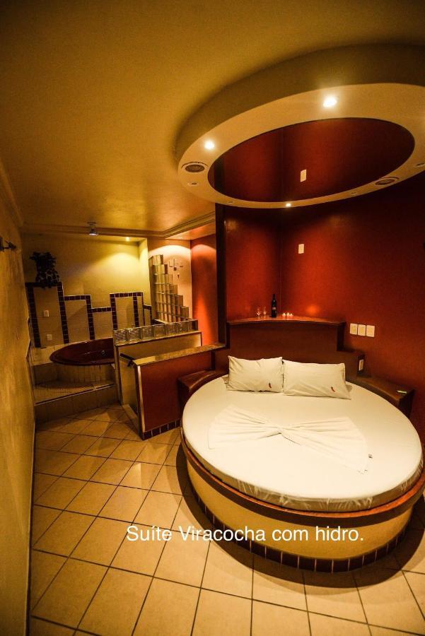 Motel Del Fuego (Adults Only) 佩洛塔斯 外观 照片