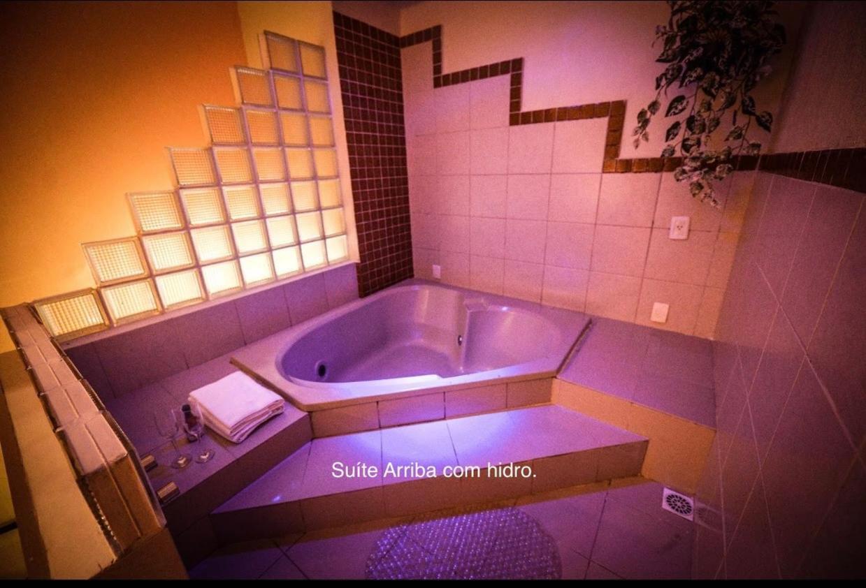 Motel Del Fuego (Adults Only) 佩洛塔斯 外观 照片